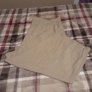 White Stag Tan Capris